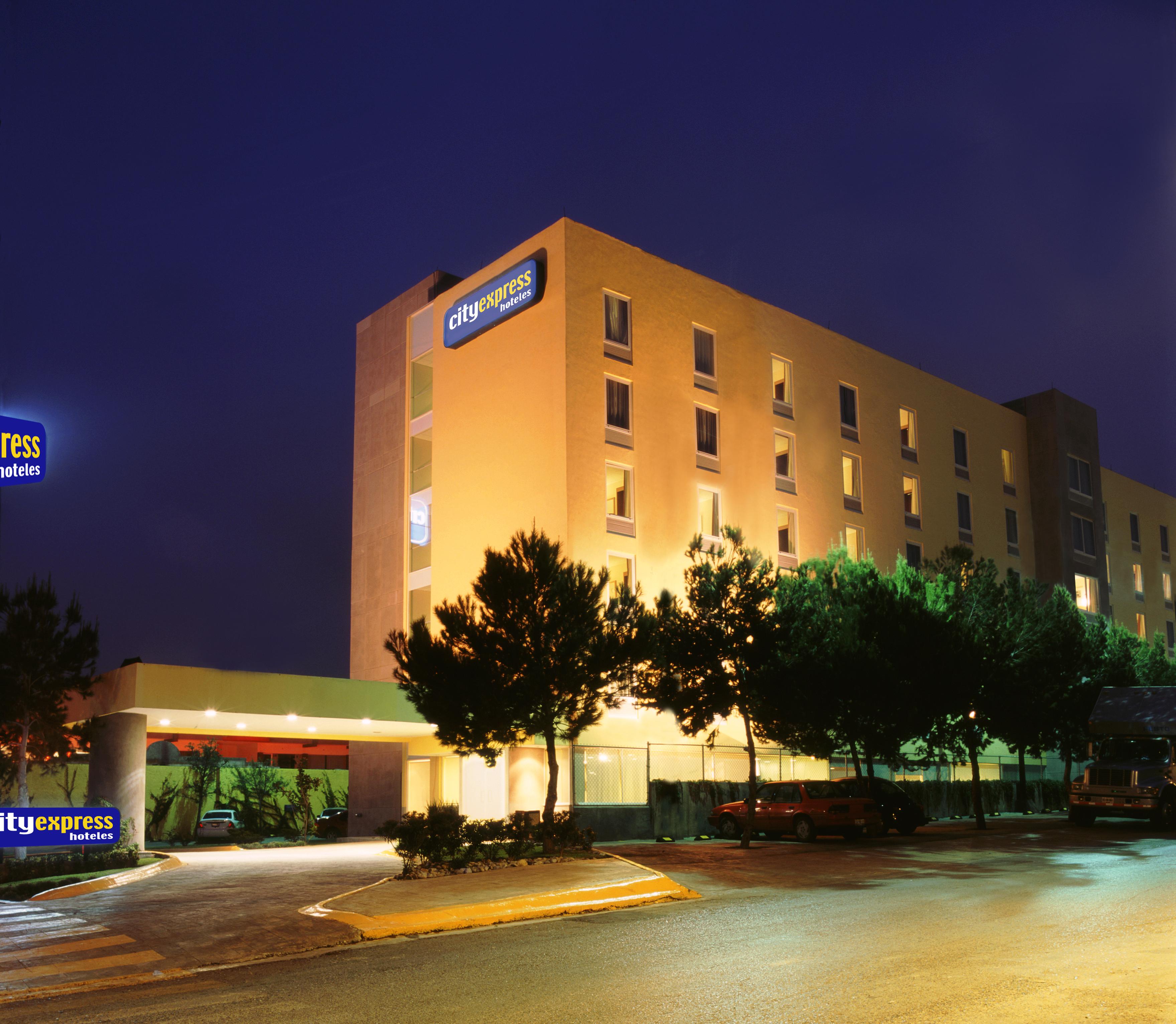 Hotel Express By Marriott Norte 4*