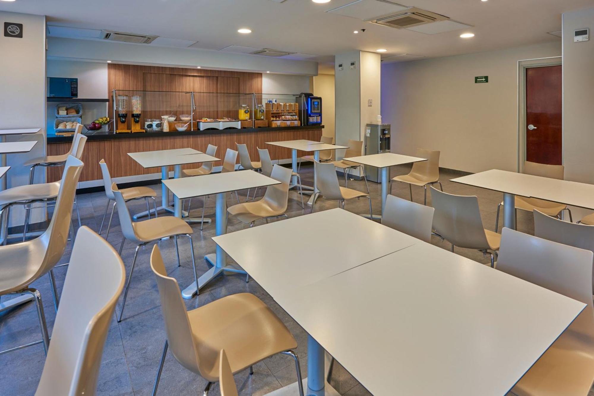 Express By Marriott Norte 4*